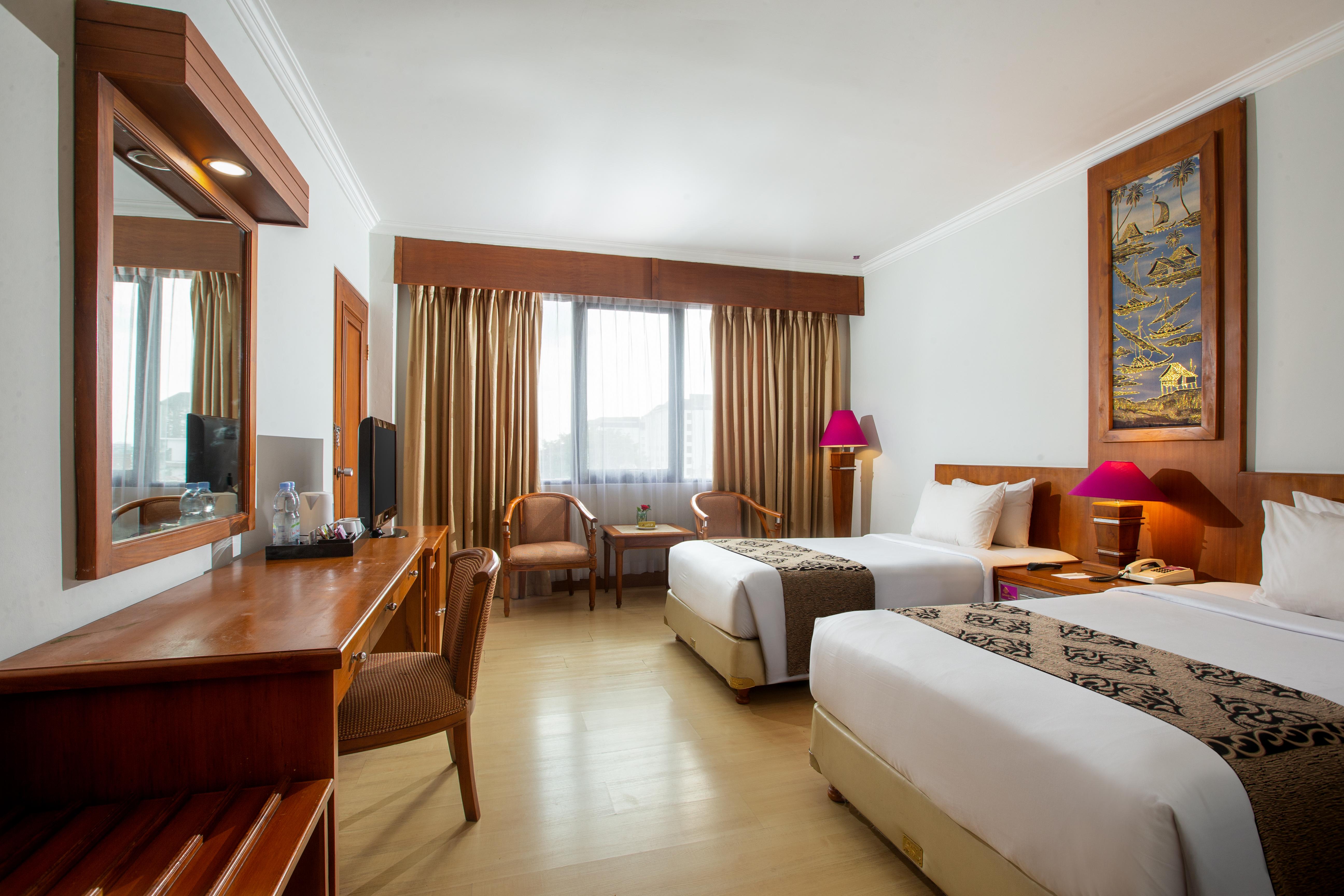 Grand Inna Malioboro Yogyakarta Exterior foto