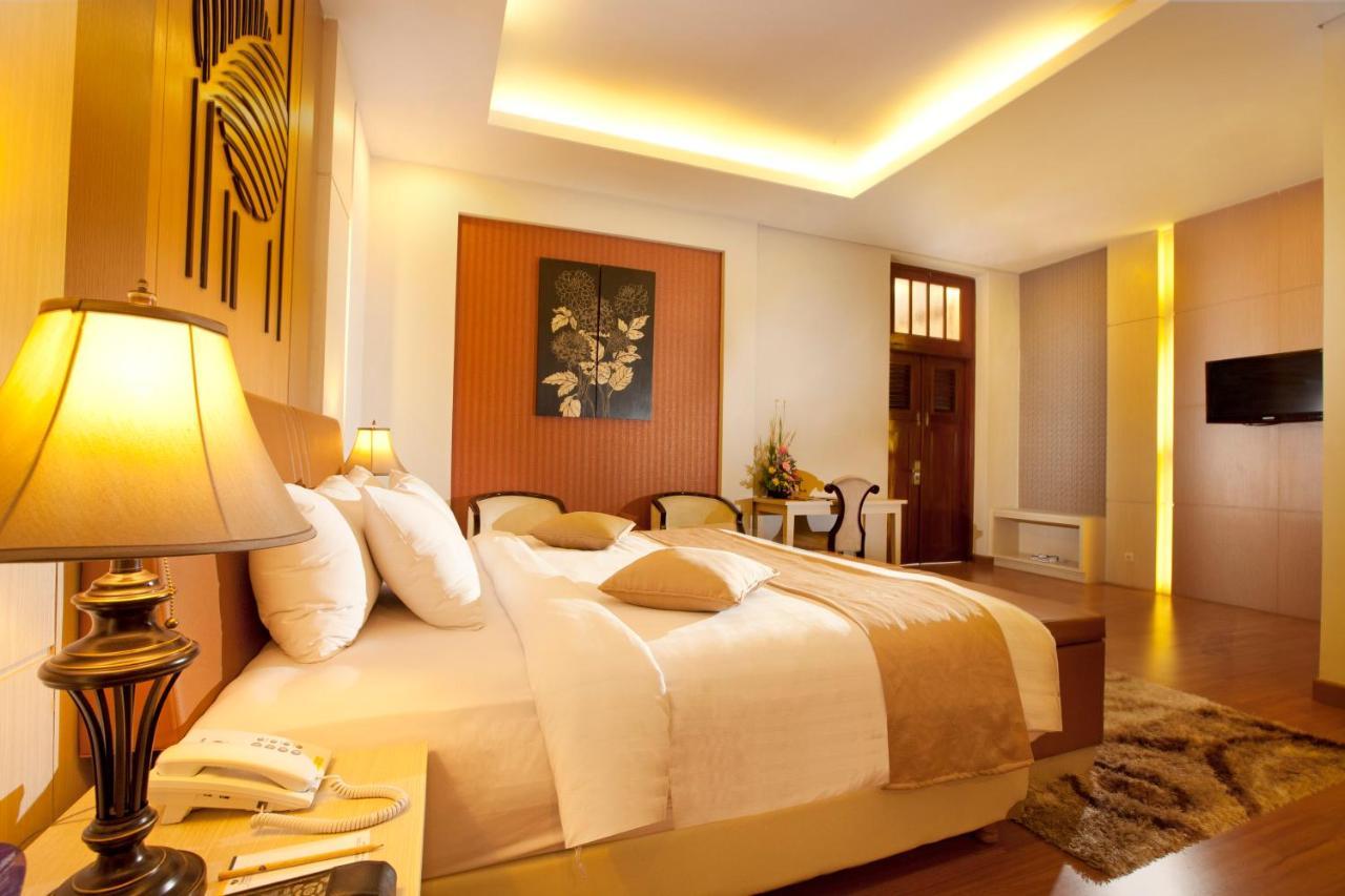 Grand Inna Malioboro Yogyakarta Exterior foto